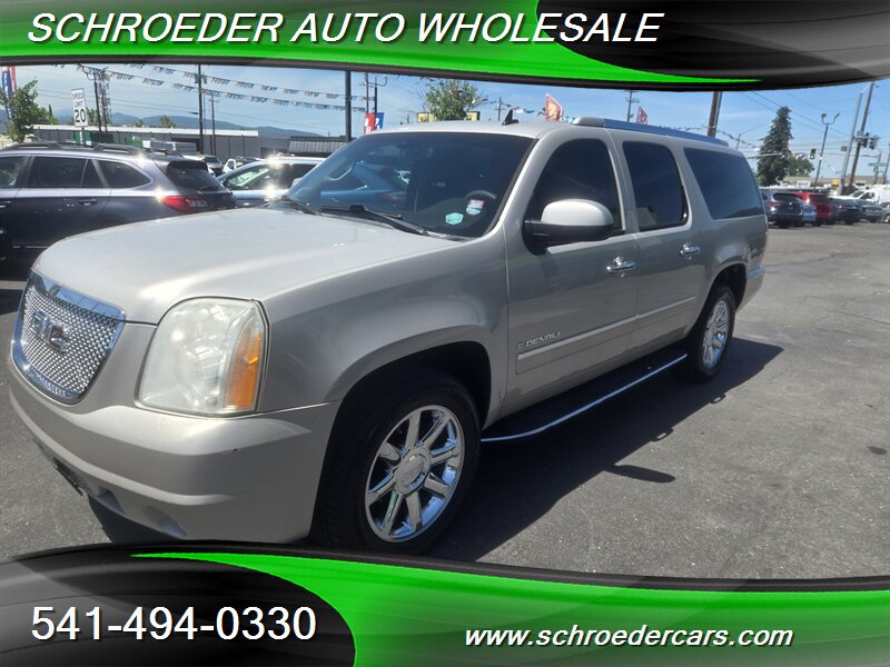 2009 GMC Yukon XL Denali - Photo 7 - Medford, OR 97501