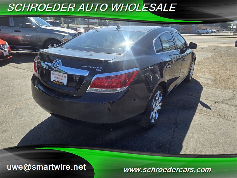 2011 Buick Lacrosse CXL - Photo 3 - , OR 97527