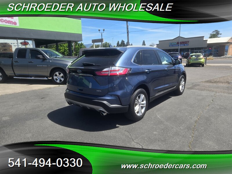 2019 Ford Edge SEL - Photo 3 - Medford, OR 97501