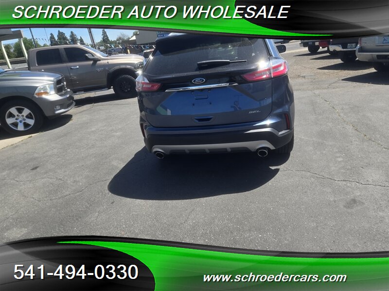 2019 Ford Edge SEL - Photo 4 - Medford, OR 97501