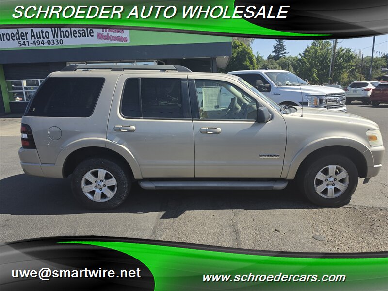 2007 Ford Explorer XLT - Photo 2 - , OR 97527
