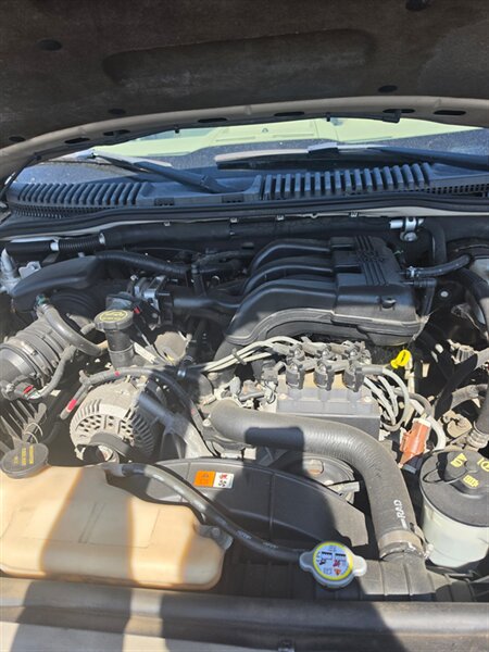 2007 Ford Explorer XLT - Photo 13 - , OR 97527
