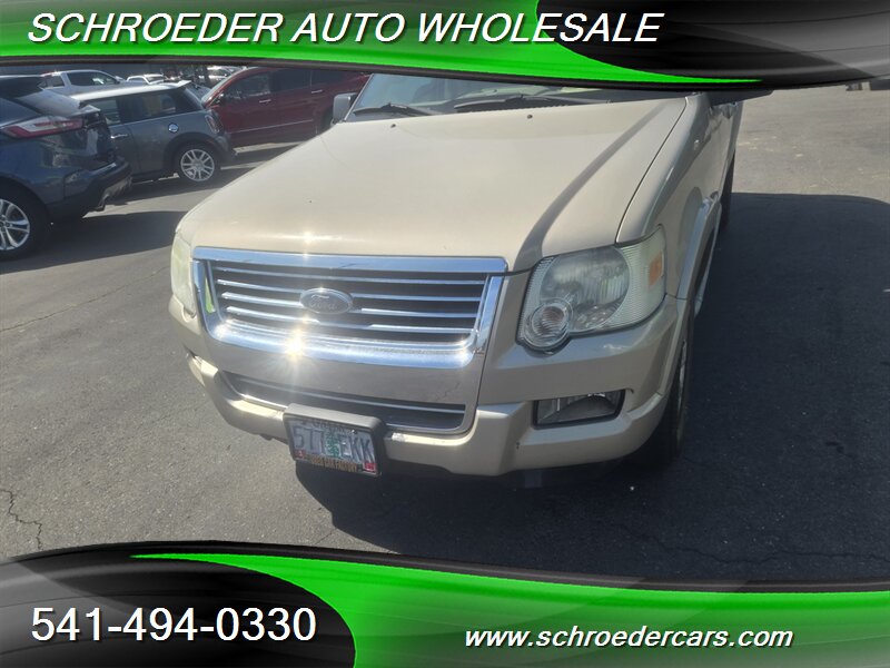 2007 Ford Explorer XLT - Photo 8 - Medford, OR 97501