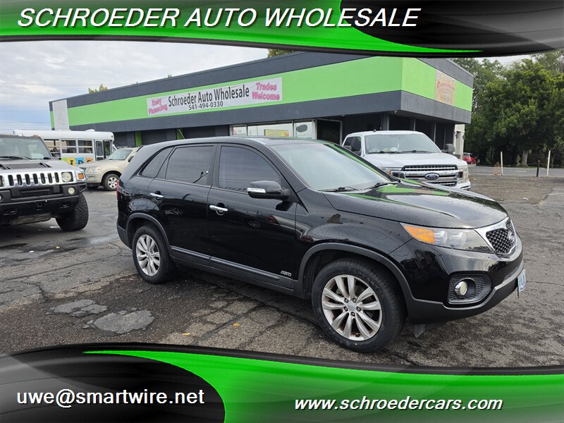 2011 Kia Sorento EX   - Photo 1 - , OR 97527