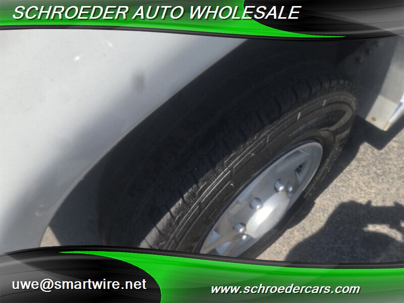 2013 Ford E-350 SD - Photo 9 - , OR 97527