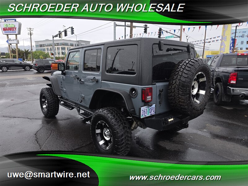 2015 Jeep Wrangler Unlimited Sport - Photo 5 - , OR 97527