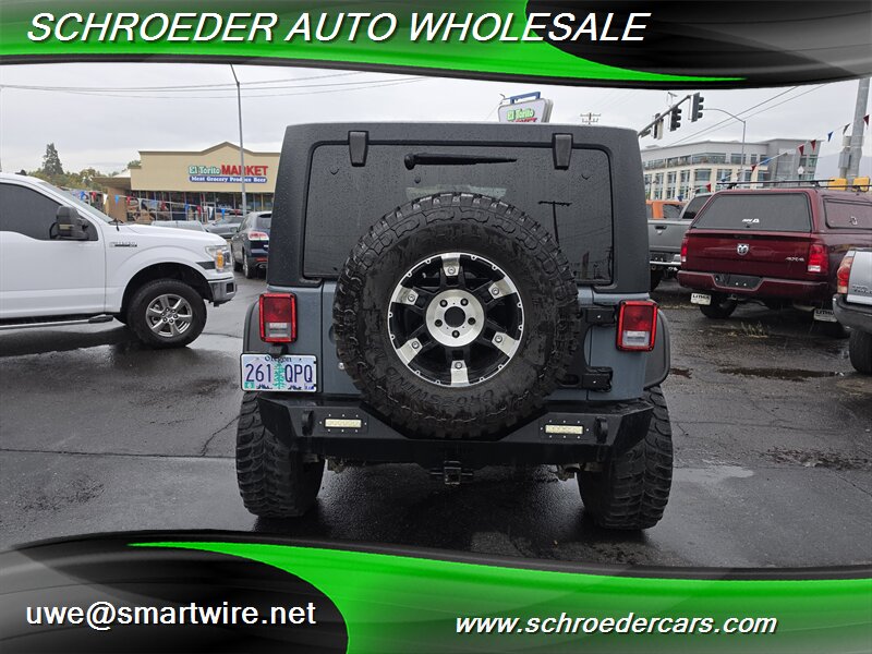 2015 Jeep Wrangler Unlimited Sport - Photo 4 - , OR 97527