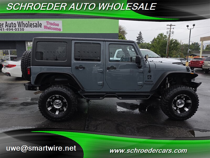 2015 Jeep Wrangler Unlimited Sport - Photo 2 - , OR 97527