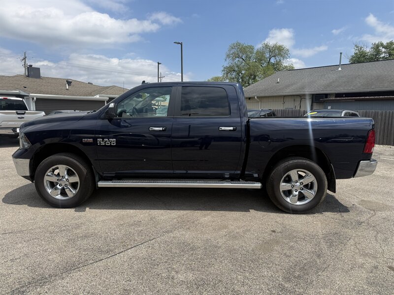 2016 RAM 1500 SLT - Photo 4 - Lafayette, IN 47905