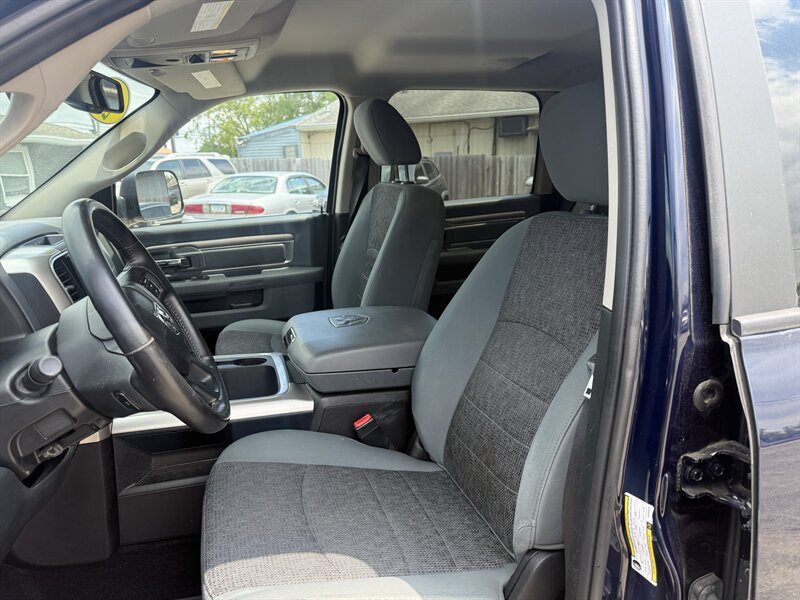 2016 RAM 1500 SLT - Photo 9 - Lafayette, IN 47905