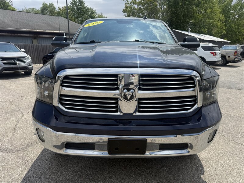 2016 RAM 1500 SLT - Photo 2 - Lafayette, IN 47905