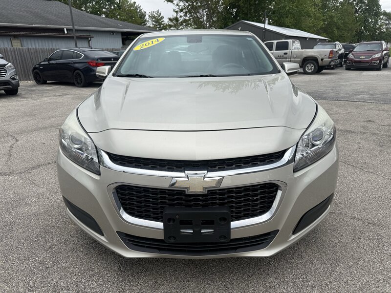 2014 Chevrolet Malibu LT - Photo 2 - Lafayette, IN 47905