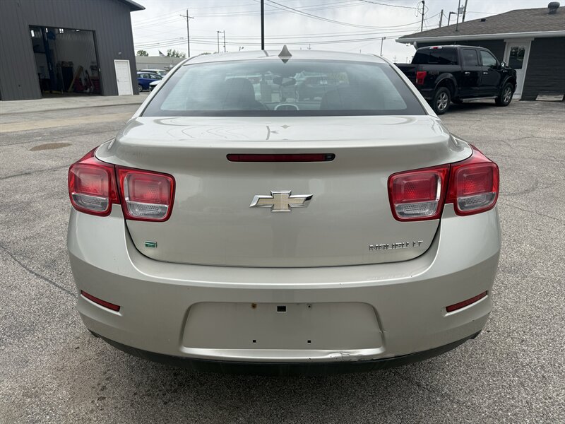 2014 Chevrolet Malibu LT - Photo 5 - Lafayette, IN 47905