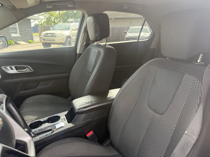 2016 Chevrolet Equinox LT - Photo 10 - Lafayette, IN 47905