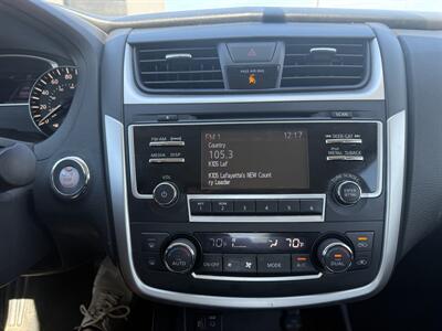 2017 Nissan Altima 2.5   - Photo 10 - Lafayette, IN 47905