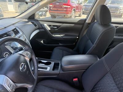 2017 Nissan Altima 2.5   - Photo 11 - Lafayette, IN 47905