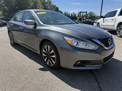 2017 Nissan Altima 2.5   - Photo 1 - Lafayette, IN 47905