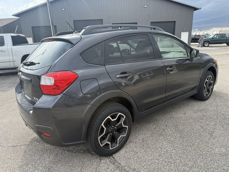 2014 Subaru XV Crosstrek 2.0i Premium - Photo 6 - Lafayette, IN 47905