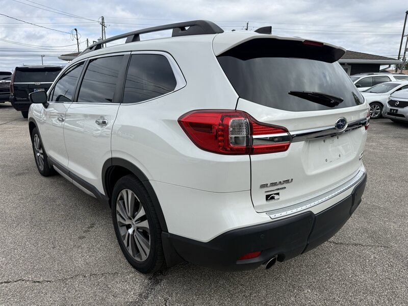 2021 Subaru Ascent Touring - Photo 5 - Lafayette, IN 47905