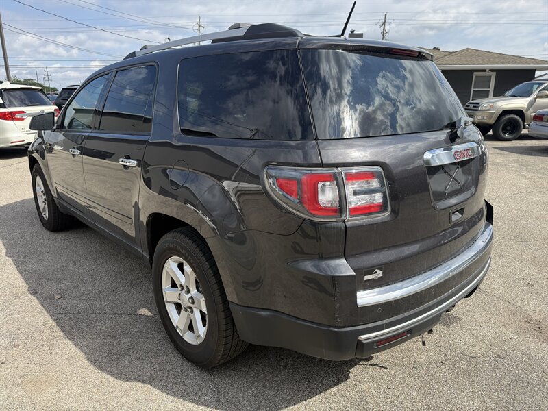 2016 GMC Acadia SLE-2 - Photo 5 - Lafayette, IN 47905