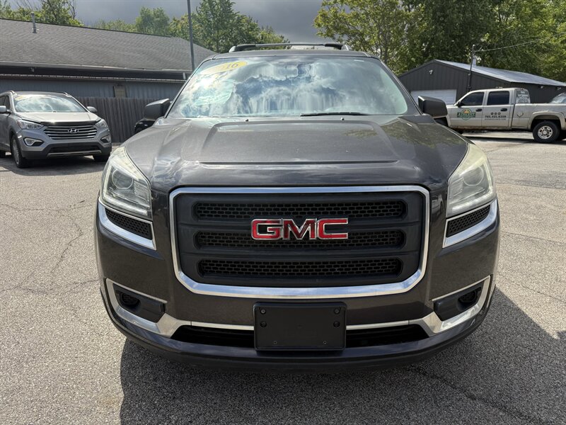 2016 GMC Acadia SLE-2 - Photo 2 - Lafayette, IN 47905
