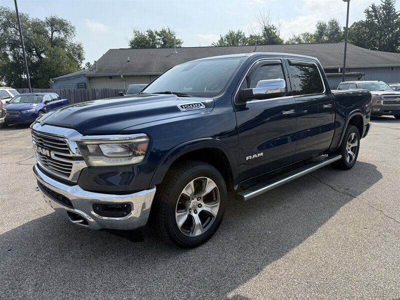 2019 RAM 1500 Laramie - Photo 3 - Lafayette, IN 47905