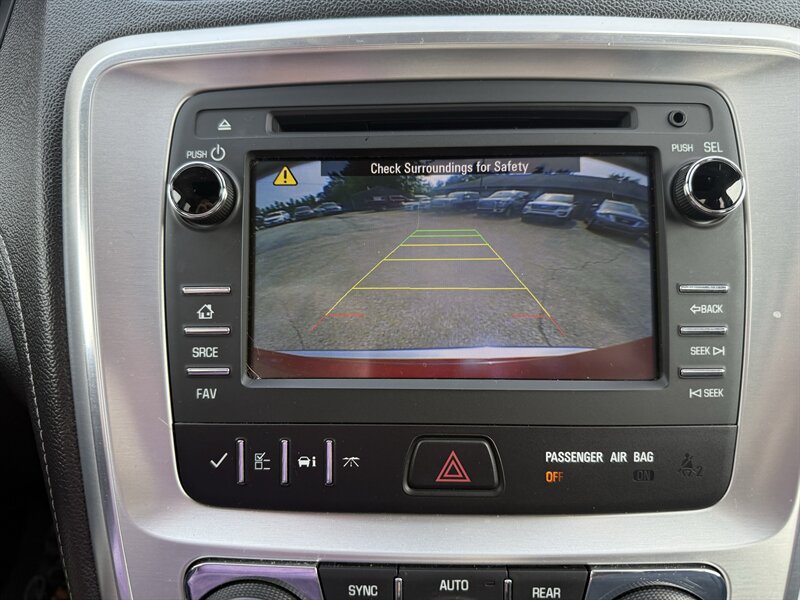 2014 GMC Acadia SLT-1 - Photo 15 - Lafayette, IN 47905