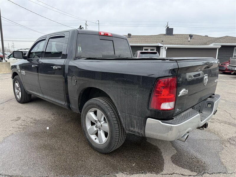 2015 RAM 1500 SLT - Photo 5 - Lafayette, IN 47905