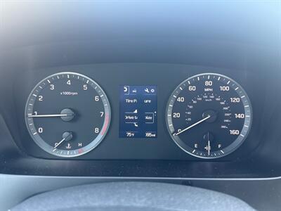 2017 Hyundai Sonata   - Photo 11 - Lafayette, IN 47905