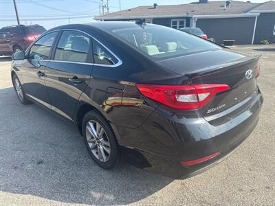 2017 Hyundai Sonata   - Photo 5 - Lafayette, IN 47905