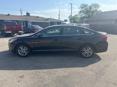 2017 Hyundai Sonata   - Photo 4 - Lafayette, IN 47905