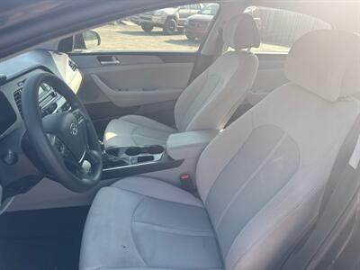 2017 Hyundai Sonata   - Photo 9 - Lafayette, IN 47905