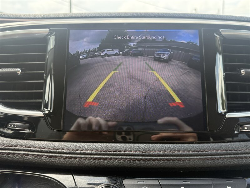 2020 Chrysler Pacifica Limited - Photo 16 - Lafayette, IN 47905