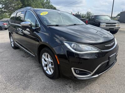 2020 Chrysler Pacifica Limited Van