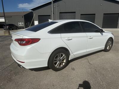 2016 Hyundai Sonata   - Photo 6 - Lafayette, IN 47905
