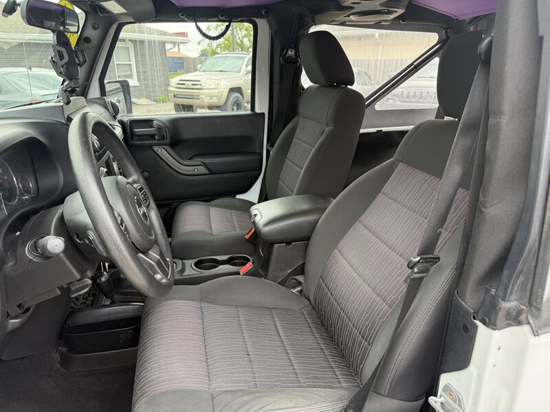 2011 Jeep Wrangler Sport - Photo 14 - Lafayette, IN 47905