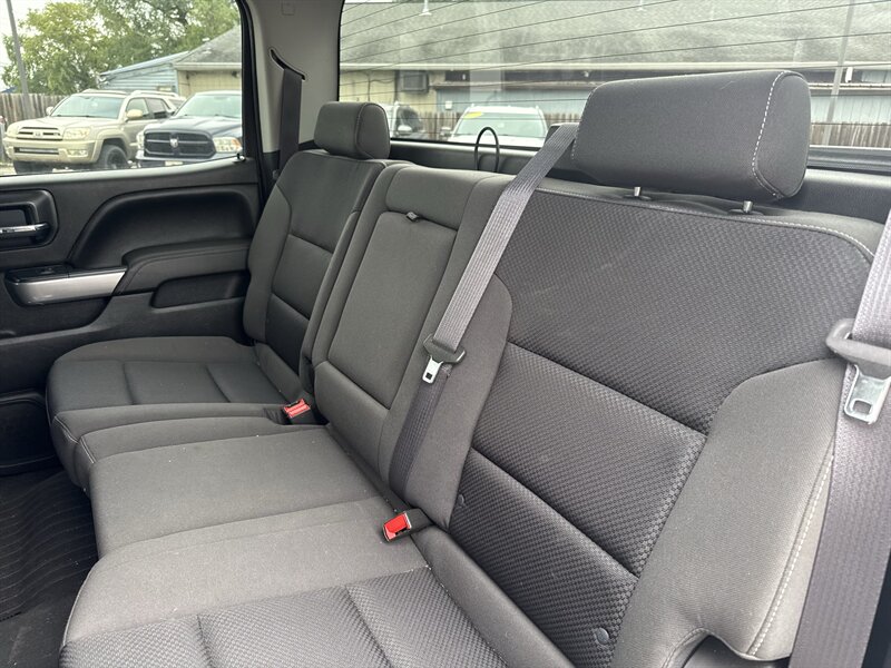 2017 Chevrolet Silverado 1500 LT - Photo 8 - Lafayette, IN 47905