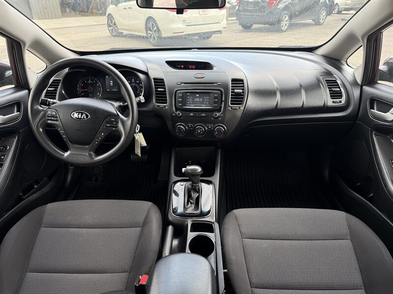 2018 Kia Forte LX - Photo 17 - Lafayette, IN 47905