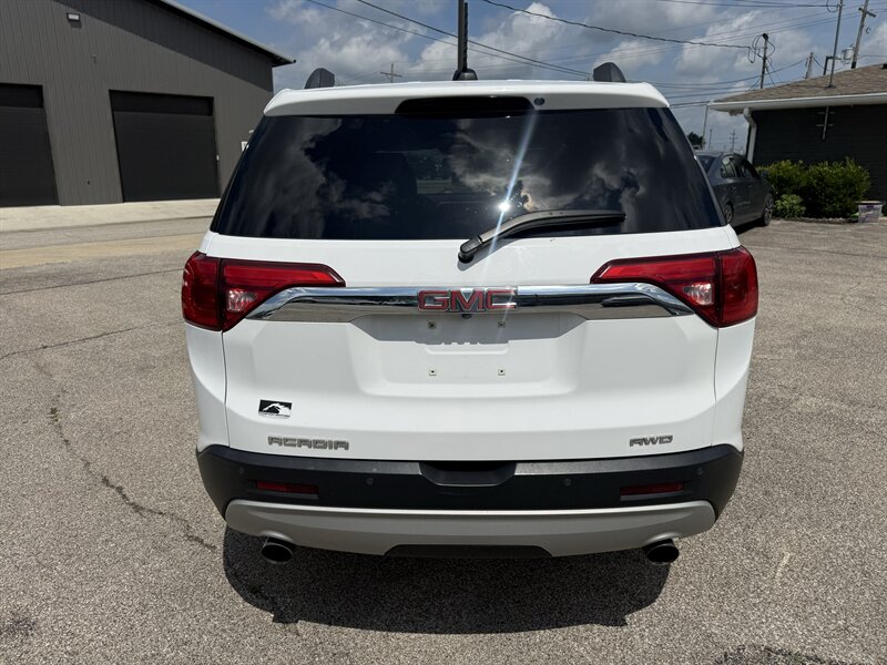 2018 GMC Acadia SLT-1 - Photo 6 - Lafayette, IN 47905