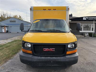 2004 GMC Savana Box Truck   - Photo 2 - Lafayette, IN 47905