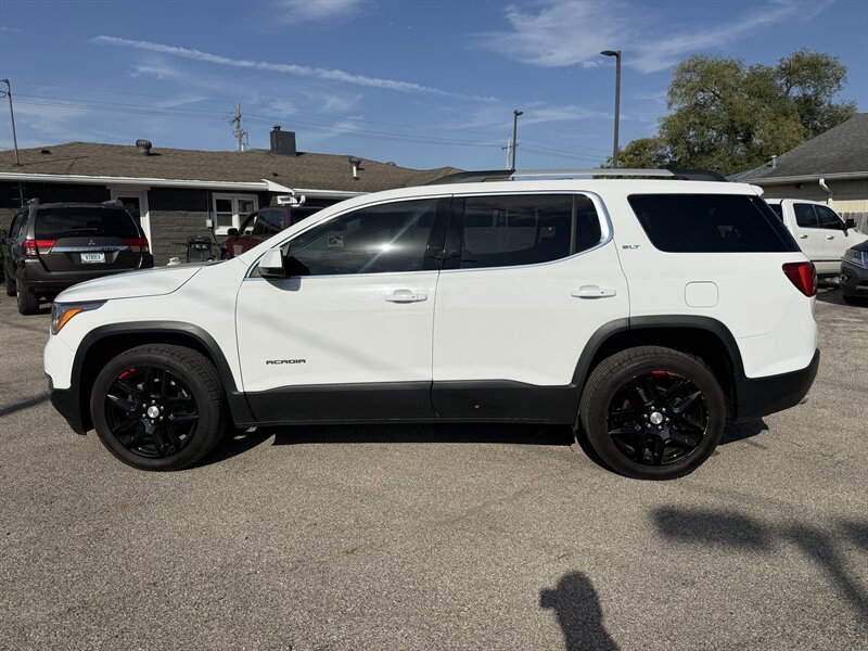2018 GMC Acadia SLT-1 - Photo 4 - Lafayette, IN 47905