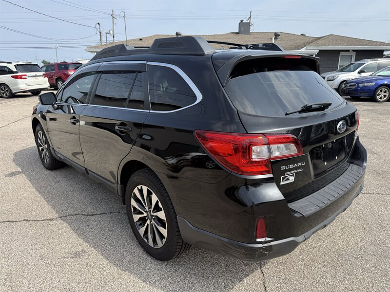 2015 Subaru Outback 2.5i Limited - Photo 5 - Lafayette, IN 47905