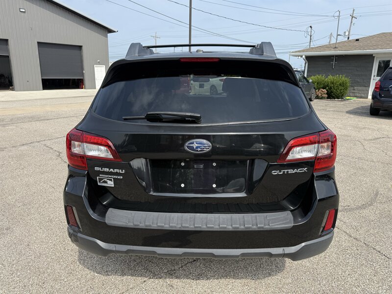 2015 Subaru Outback 2.5i Limited - Photo 6 - Lafayette, IN 47905