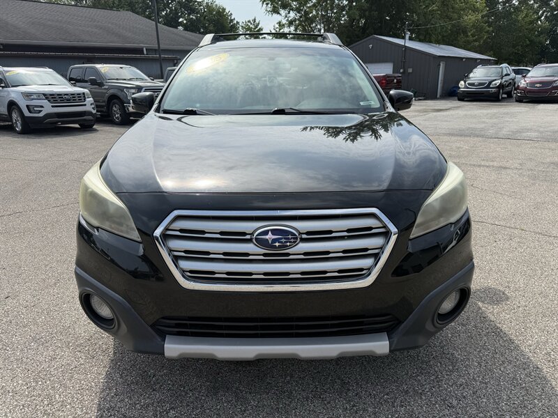 2015 Subaru Outback 2.5i Limited - Photo 2 - Lafayette, IN 47905
