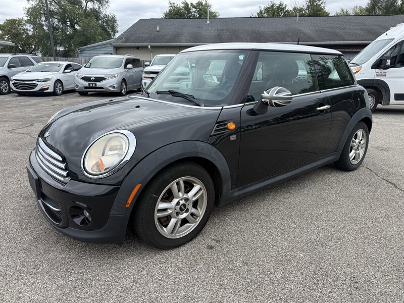 2013 MINI Hardtop Cooper - Photo 3 - Lafayette, IN 47905