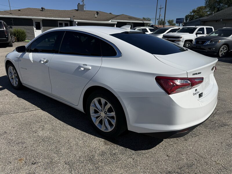 2021 Chevrolet Malibu LT - Photo 4 - Lafayette, IN 47905