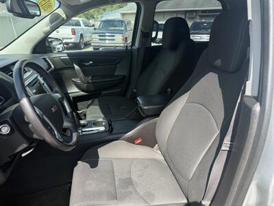 2015 GMC Acadia SLE-2   - Photo 9 - Lafayette, IN 47905
