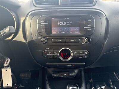 2017 Kia Soul   - Photo 10 - Lafayette, IN 47905