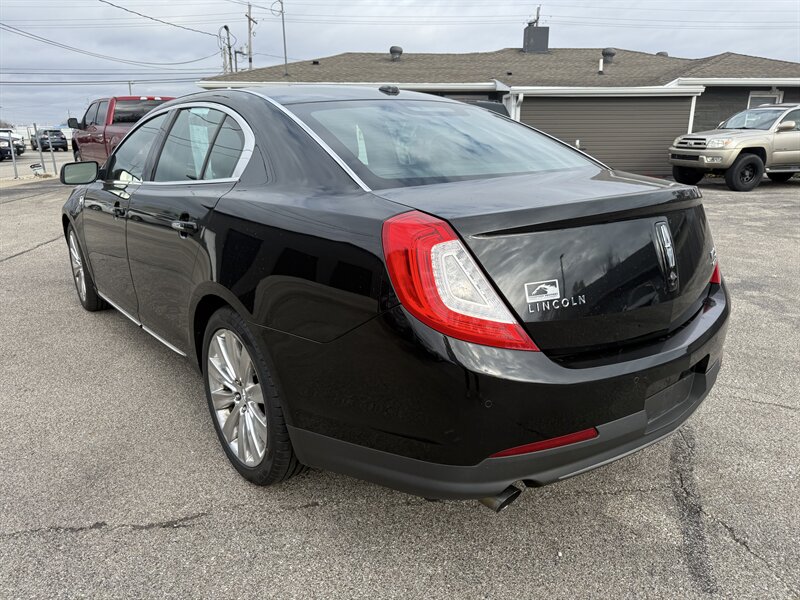 2013 Lincoln MKS EcoBoost - Photo 5 - Lafayette, IN 47905