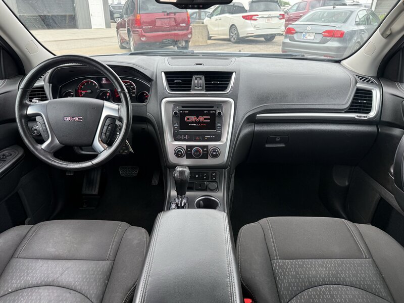 2016 GMC Acadia SLE-2 - Photo 9 - Lafayette, IN 47905
